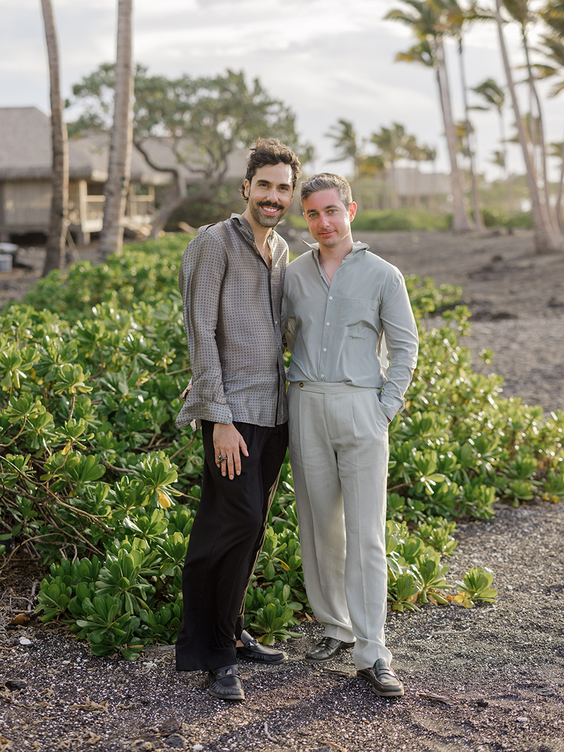 kona-village-rosewood-wedding-groom-guest