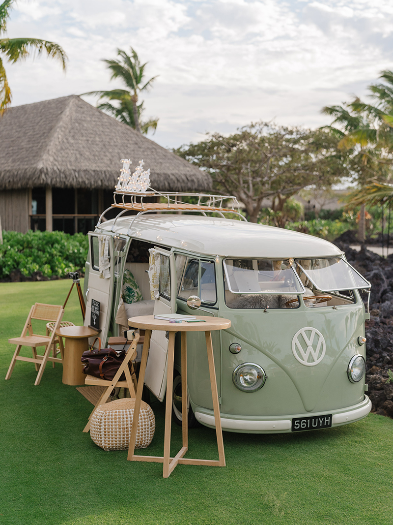 kona-village-rosewood-wedding-vintage-volkswagen-bar
