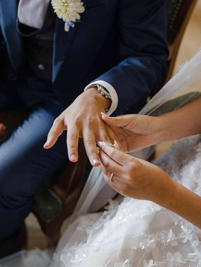 0063-chateau-de-bagnols-wedding-france-wedding-ring-exchange-detail