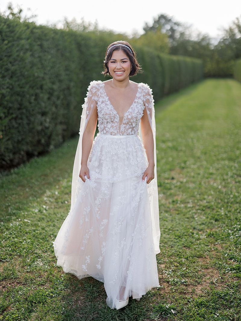 0085-chateau-de-bagnols-wedding-france-bride-garden-portrait