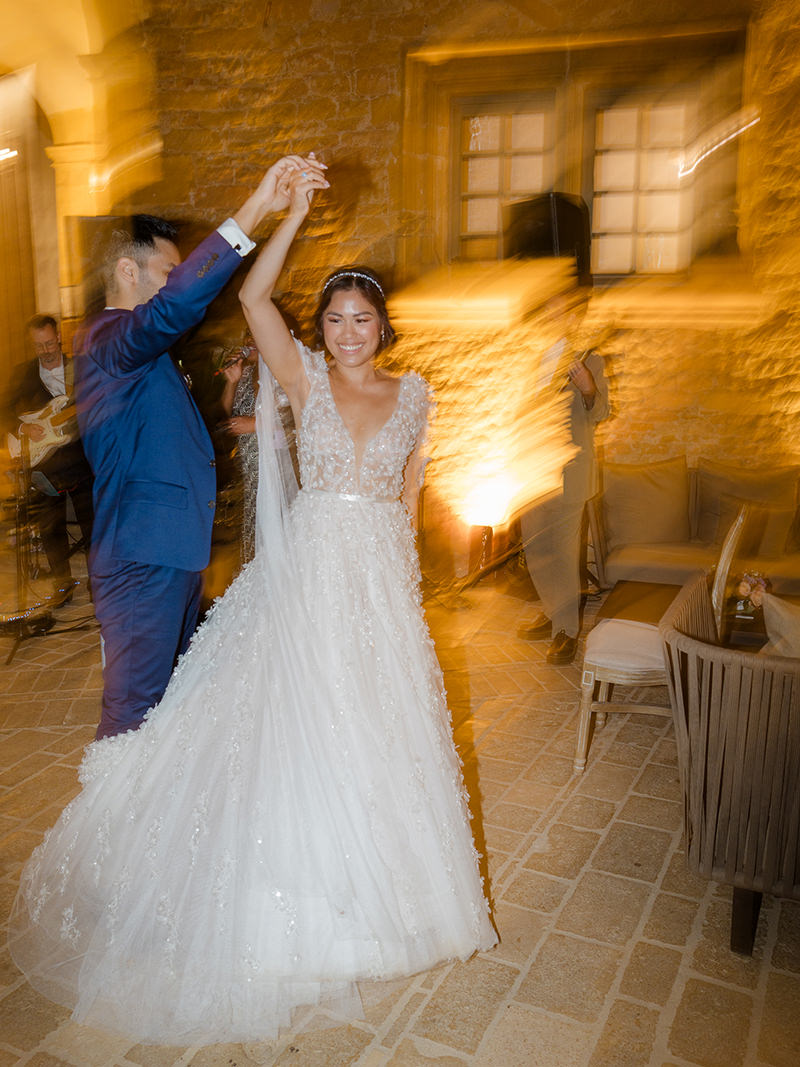 0126-chateau-de-bagnols-wedding-france-bride-groom-wedding-dance